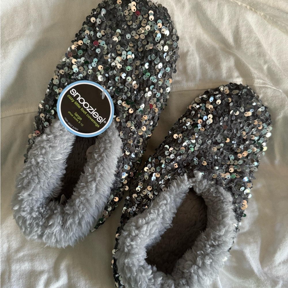 NWT Silver sequin snoozies slippers